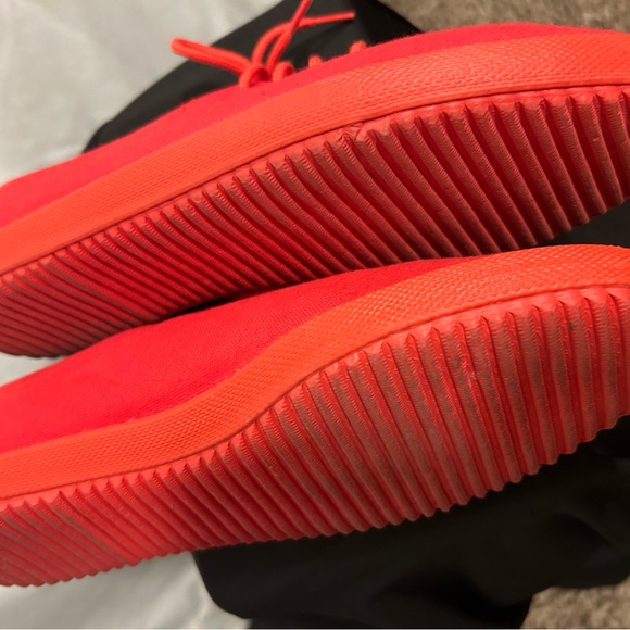 RETRO LA GEAR SNEAKERS - Picture 3 of 4